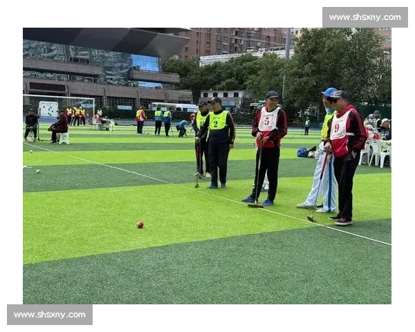 银龄挥杆燃赛场!近 300 名老年运动员门球交锋 银龄挥杆燃赛场!近 300 名老年运动员门球交锋