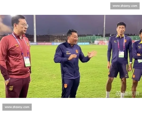 马德兴曝 U17 女足帅位隐忧:王洪亮不敢带助教怕扣帽 马德兴曝 U17 女足帅位隐忧:王洪亮不敢带助教怕扣帽